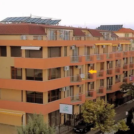 Apartment Palm Marina